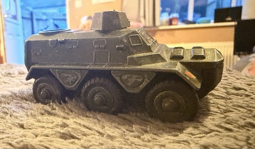 Dinky toys 676 armoured - toys,