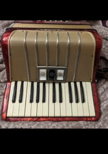 Hohner LM accordion with