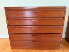 Set of 2 .. Hulsta Creation M