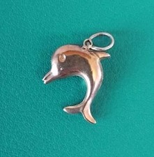 Vintage 9ct Dolphin Pendant
