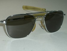 52[]20 5 1/2 AMERICAN OPTICAL