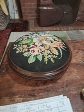 VTG Victorian Style Round
