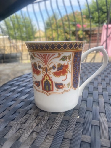 Queens imari hizen small - queens,