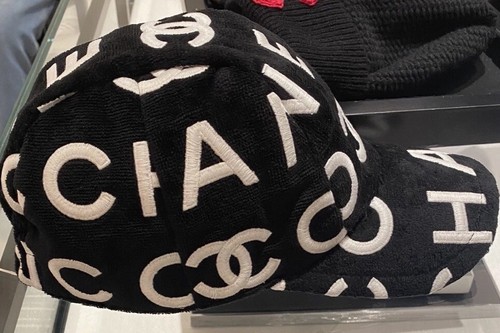 New box authentic chanel - authentic,