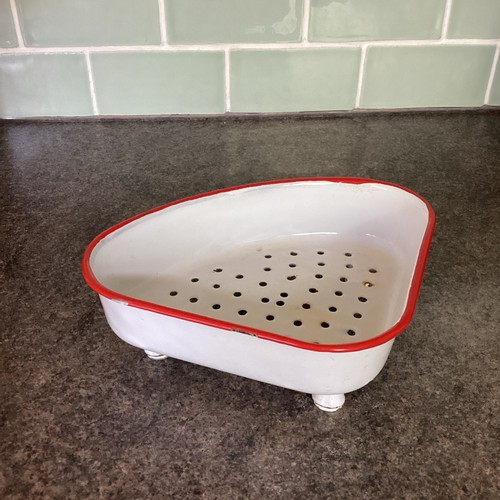 Vintage white red enamel - red,