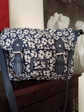 Beautiful White Flowered Blue  Satchel Type Handbag Excellent Condition