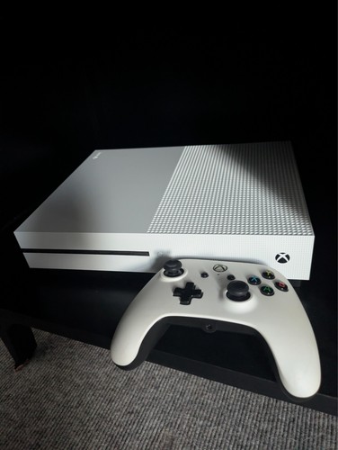 Microsoft xbox one 1tb - s,