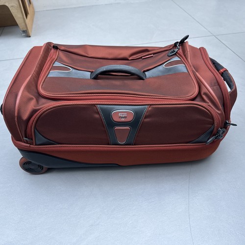 Tumi tech hand - tech,