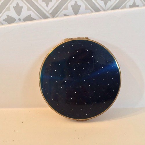 Vintage kigu powder - vintage, compact