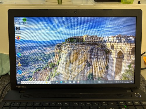 Toshiba satellite pro - toshiba,