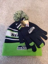 BRAND NEW SEATTLE SEAHAWKS POM BEANIE + GLOVES SET  - Adult Navy & Green