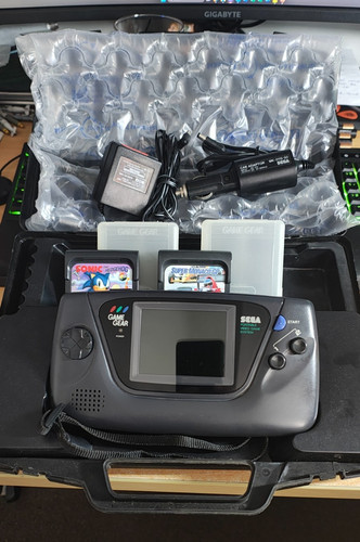 Sega game gear - sega,