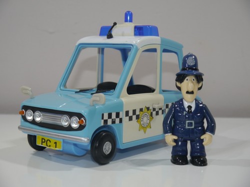 Postman pat toys large - postman,