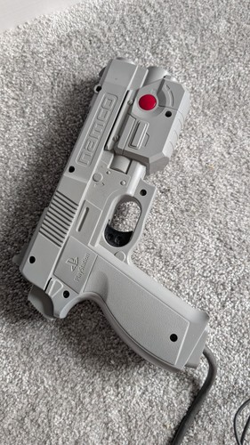 Con light gun sony - g-con,
