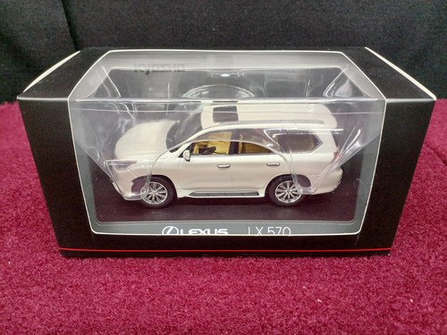 Kyosho lx570 lexus - kyosho,