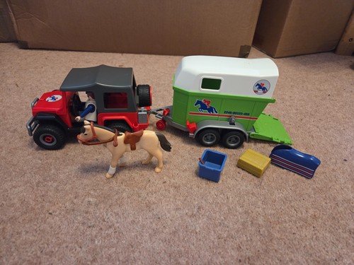 Playmobil 4189 riding stables