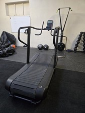 Half Human Curved Treadmill