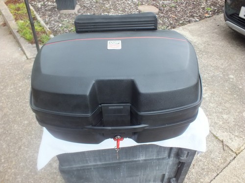 Givi e45 top box - box, good