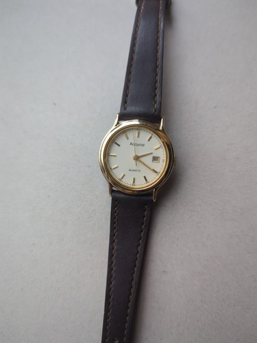 Ladies gold tone accurist - tone,
