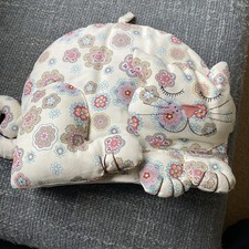 Ulster Weavers Cat Tea Cosy Retro Floral 1960s Style Fabric