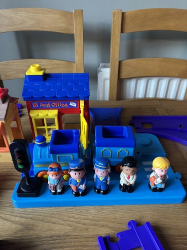 Elc happyland working train - elc,