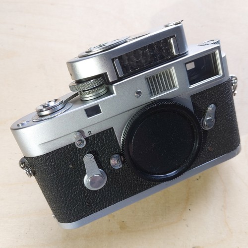 Leica single stroke - single,