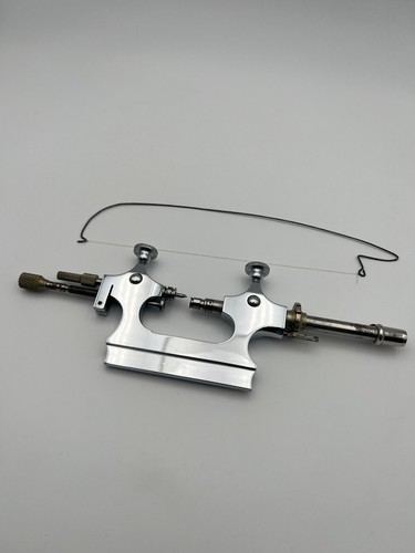 Swiss made pivoting lathe