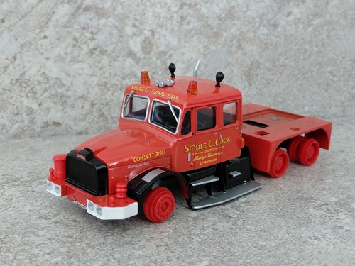 Corgi modern trucks siddle - corgi,
