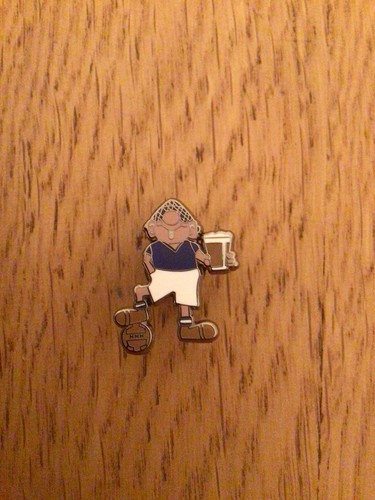 Cardiff city andy capp enamel - cardiff,