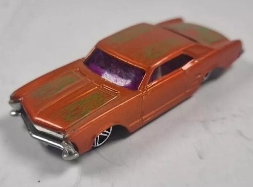 2001 mattel hot wheels - hot,