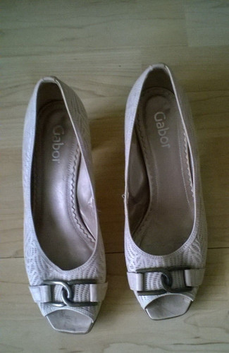 Ladies leather shoes size - , 4