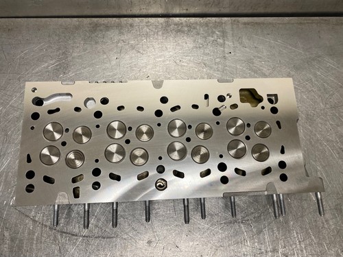 Reconditioned cylinder head - reconditioned,