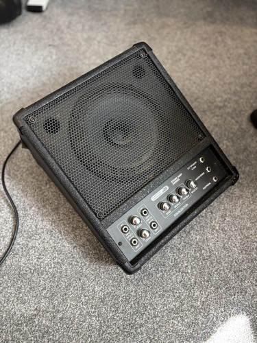 Acoustic solutions stage - acoustic, amp