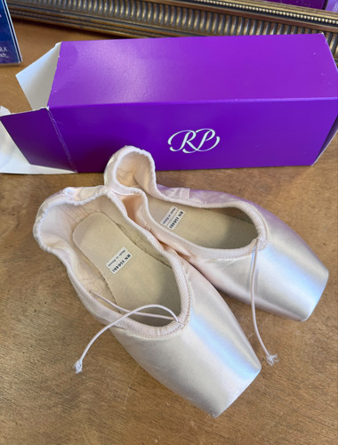 Russian pointe discontinued - russian,