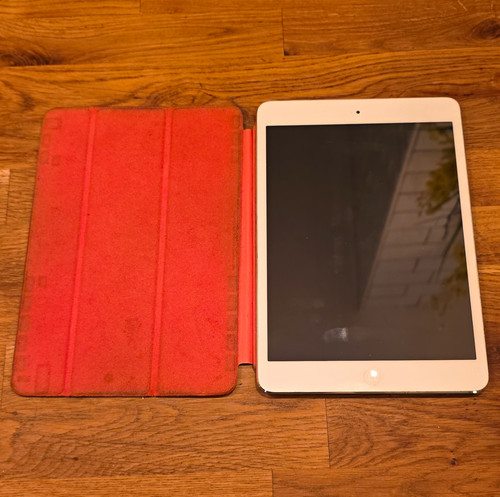 Apple ipad mini - a1432, 16gb