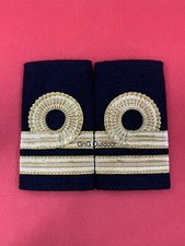 Epaulette Lieutenant Royal Navy Slip on Curl 1 Bar Royal Navy Epaulette On Black