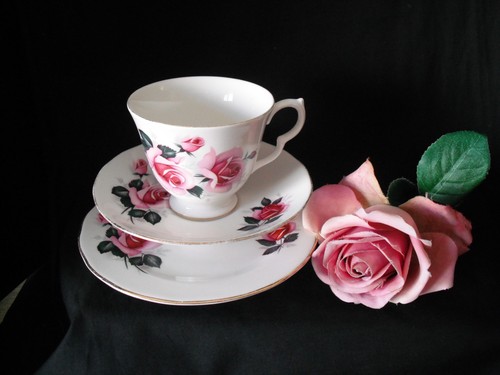 Vintage pretty gainsborough - vintage,