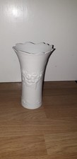 kaiser white bisque porcelain vase 18cm