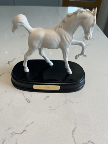 Royal doulton springtime foal - doulton,