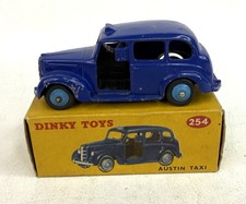Dinky Toys 254 Austin Taxi -