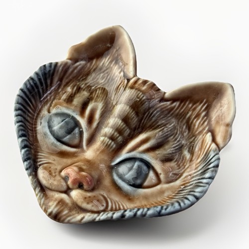 Vintage wade porcelain cat - vintage,