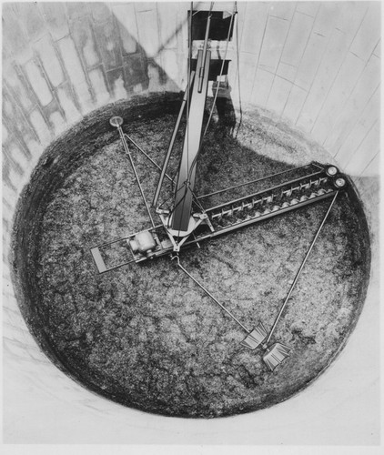 1950s silo unloader inside - 1950s,