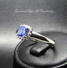 18ct Gold Ring Tanzanite and