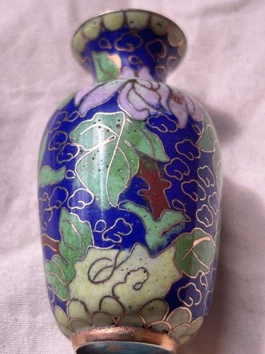 Vintage hand painted - hand,
