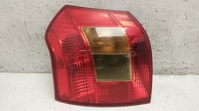 COROLLA PASSENGER TAIL LIGHT LAMP  LEFT Hatchback 2003 TOYOTA 8156113570