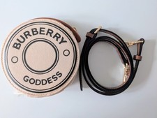 Burberry Goddess Pouch/ Makeup Case /Handbag/Crossbody Bag Beige Beauty Gift New