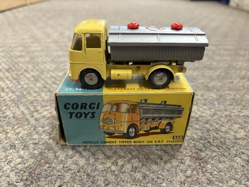 Vintage corgi toys - +, 460