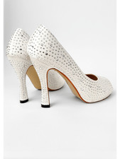 Woman's Satin Bridal Shoe 4.5"