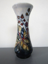 Moorcroft  Vase in BRAMBLE