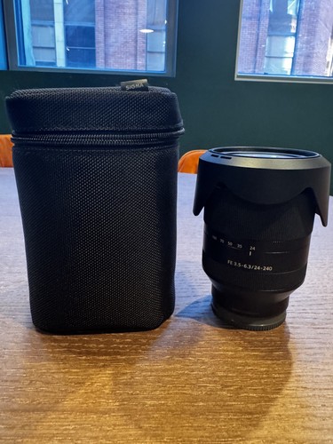 Sony 240mm 5 - 24-240mm, oss